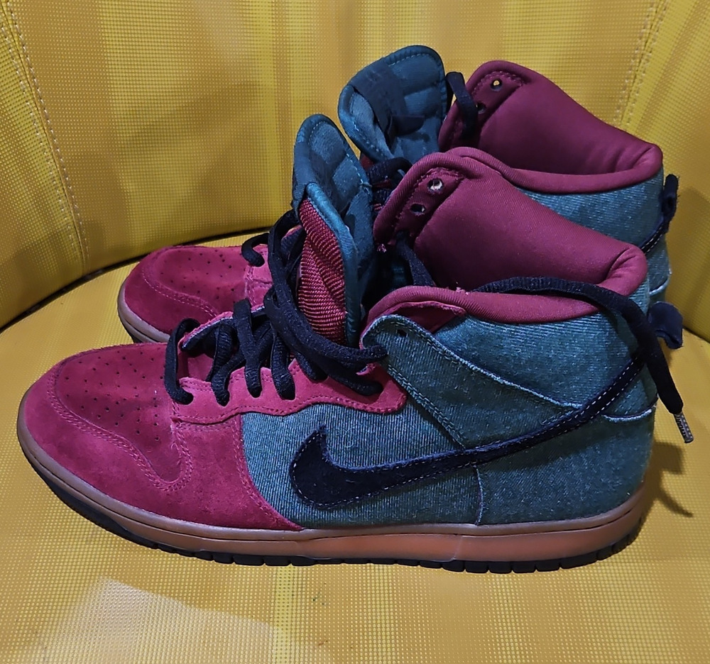 Nike Dunk SB High PRO Goofy Boy Lace-Up Men's Sneakers 305050-305